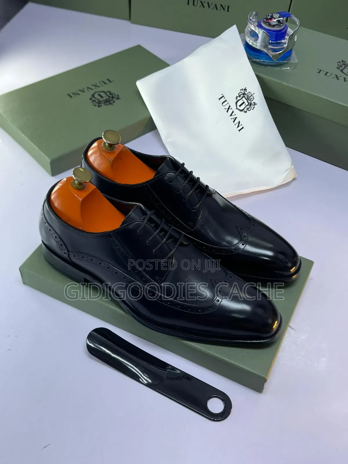 Men's Tuxvani Wingtip Brogue Leather Derby Shoes