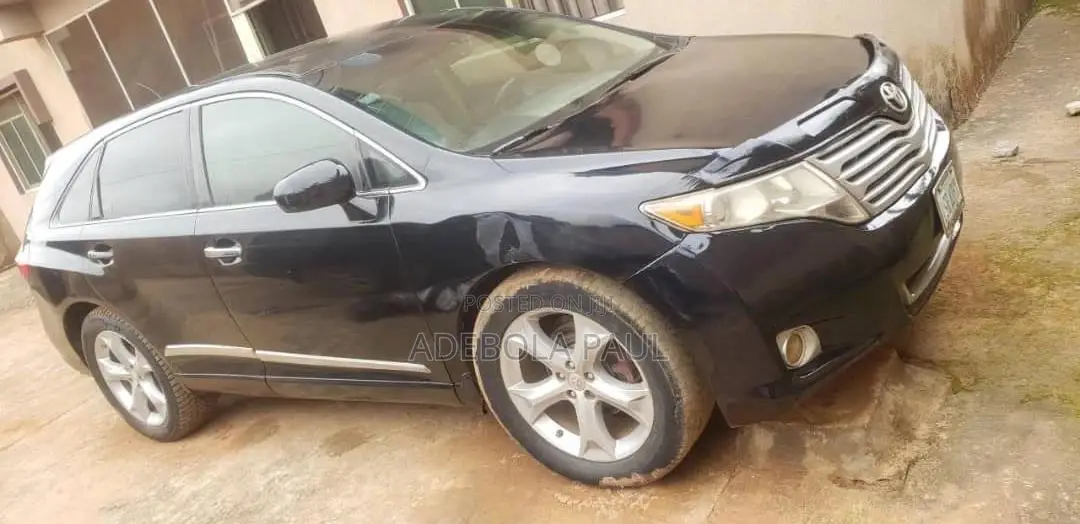 Toyota Venza 2010 Black