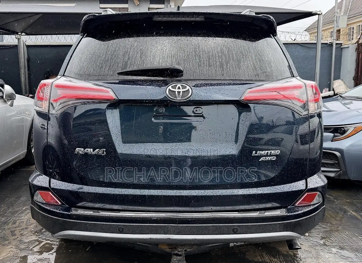 Toyota RAV4 Limited 4dr SUV AWD (2.5L 4cyl 6A) 2018 Blue
