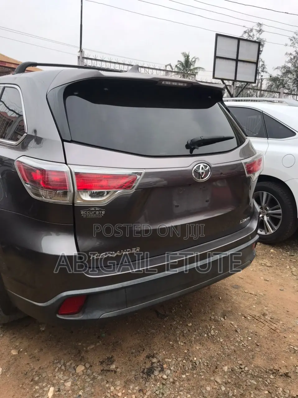 Toyota Highlander LE Plus 4dr SUV AWD (3.5L 6cyl 6A) 2014 Brown