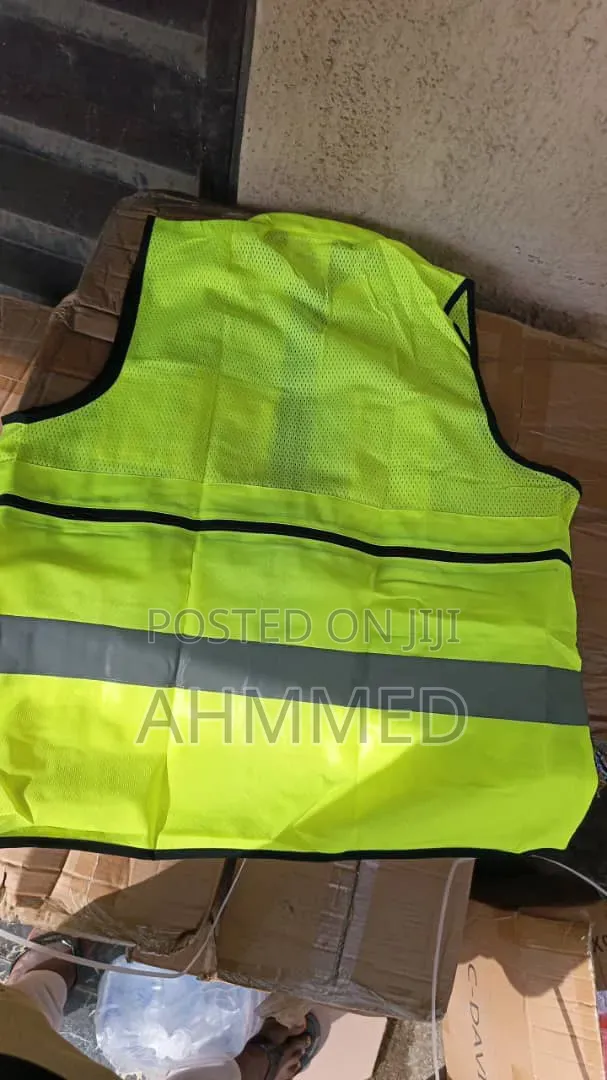 Vital steelNet Reflective Jacket With Pockets and Zip