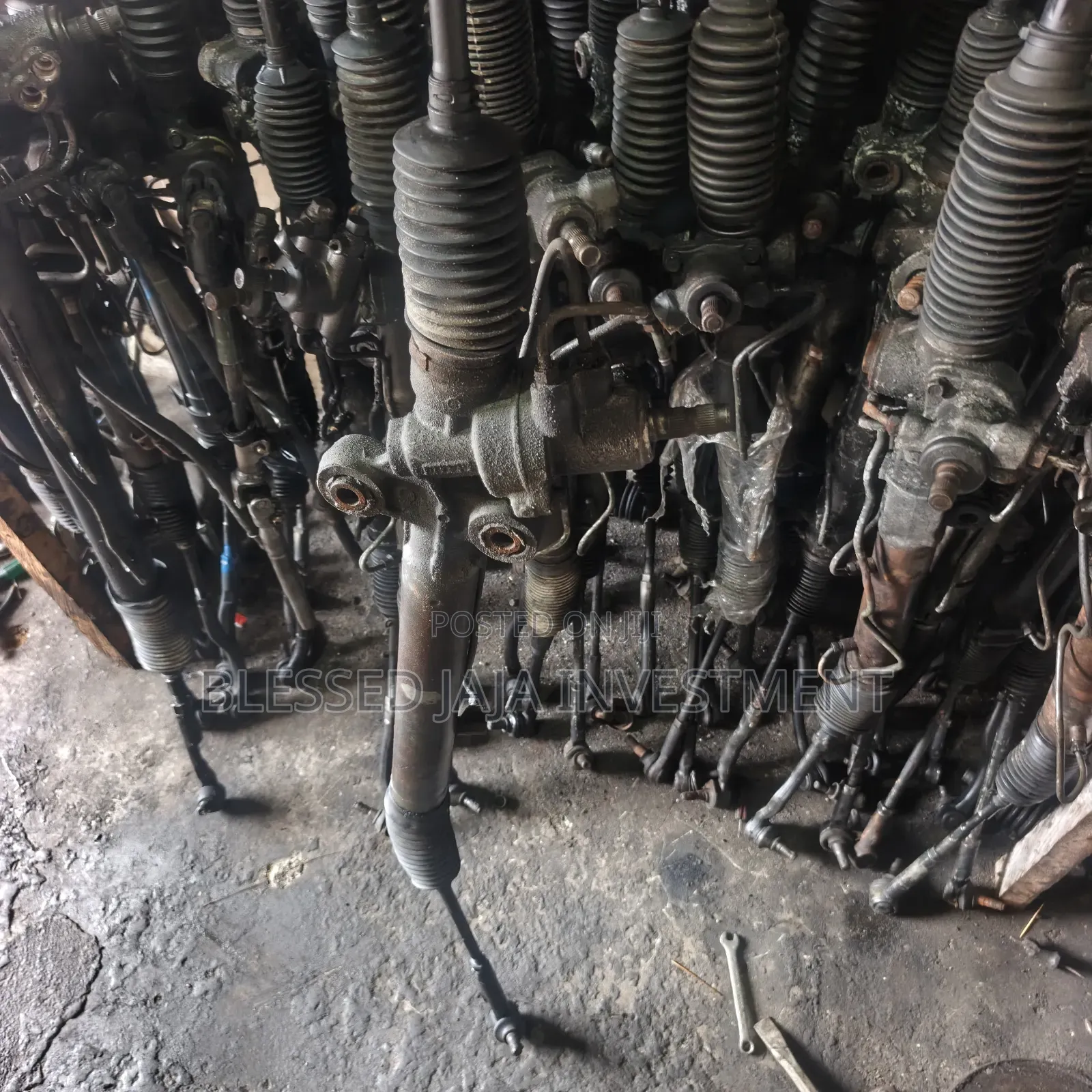 Streeing Rack Hiace Bonnet 2RZ