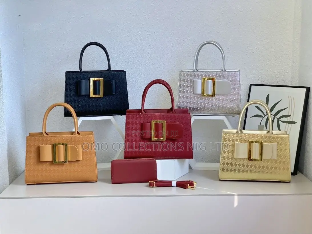 Fashionable Women’s Designer Handbag – Premium Quality