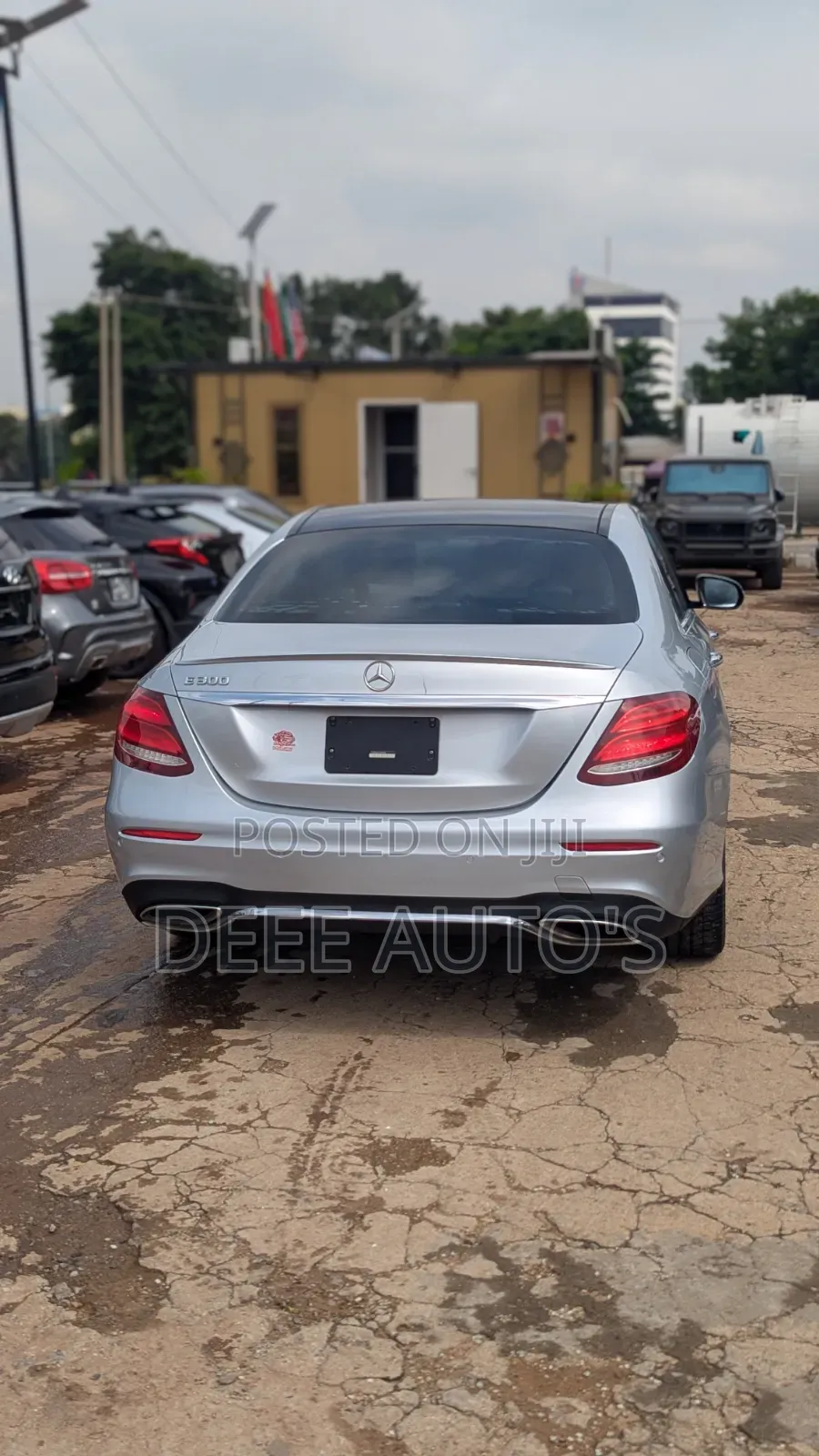 Mercedes-Benz E300 2016 Silver