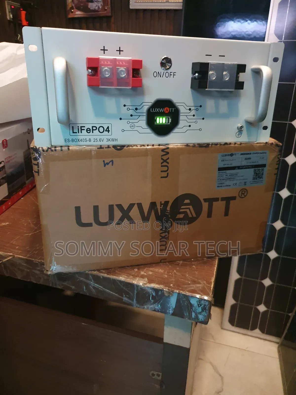 Luxwatt Lithium Ion Battery 3kwh 24v