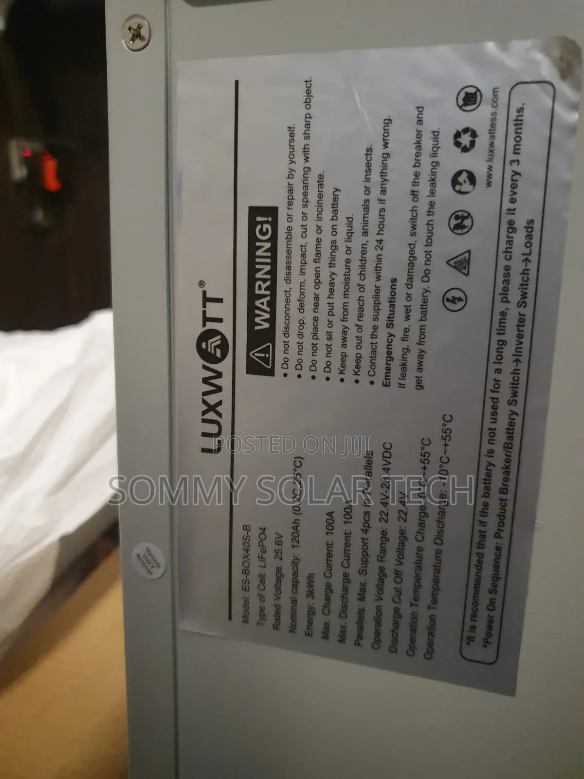 Luxwatt Lithium Ion Battery 3kwh 24v
