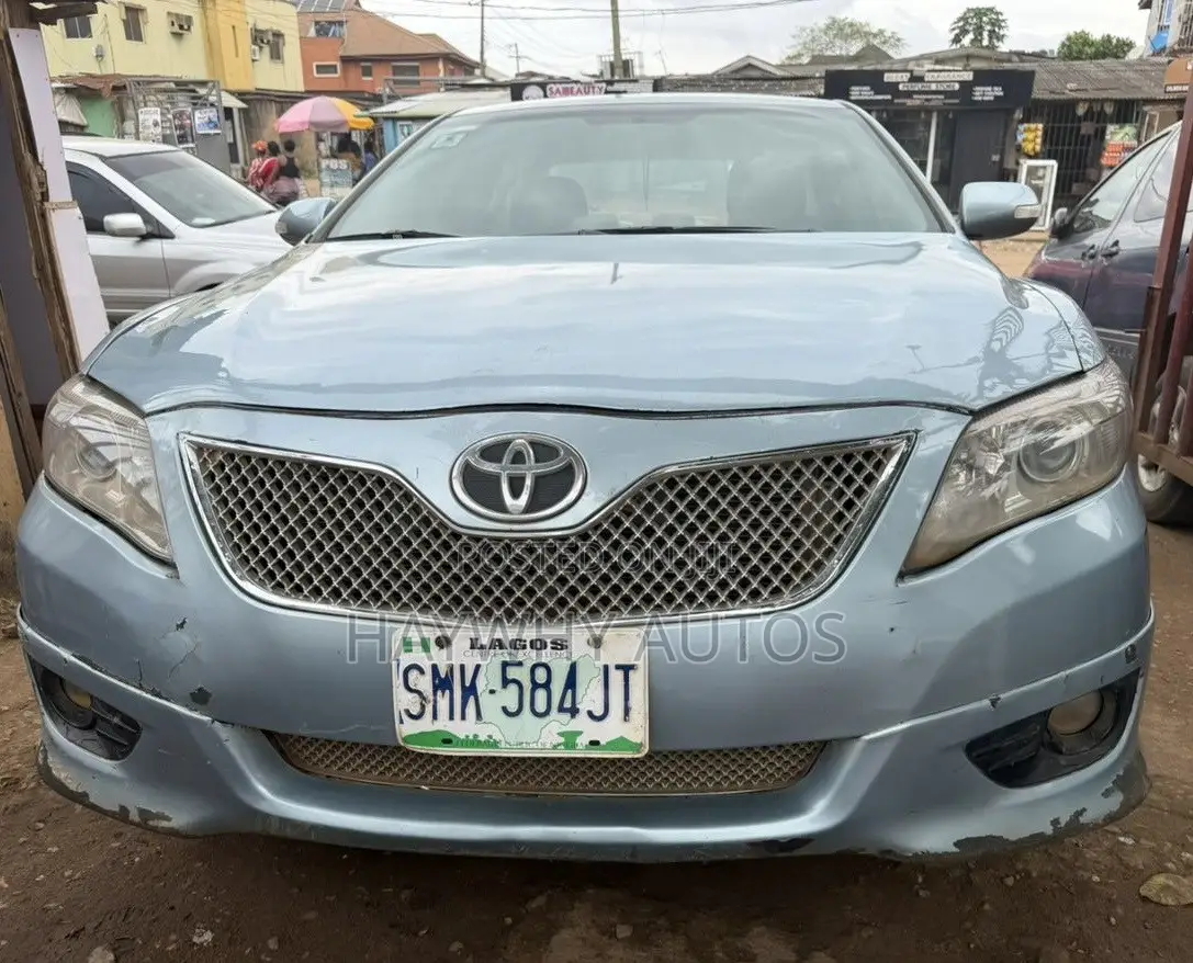 Toyota Camry LE 4dr Sedan (2.4L 4cyl 5A) 2009 Blue