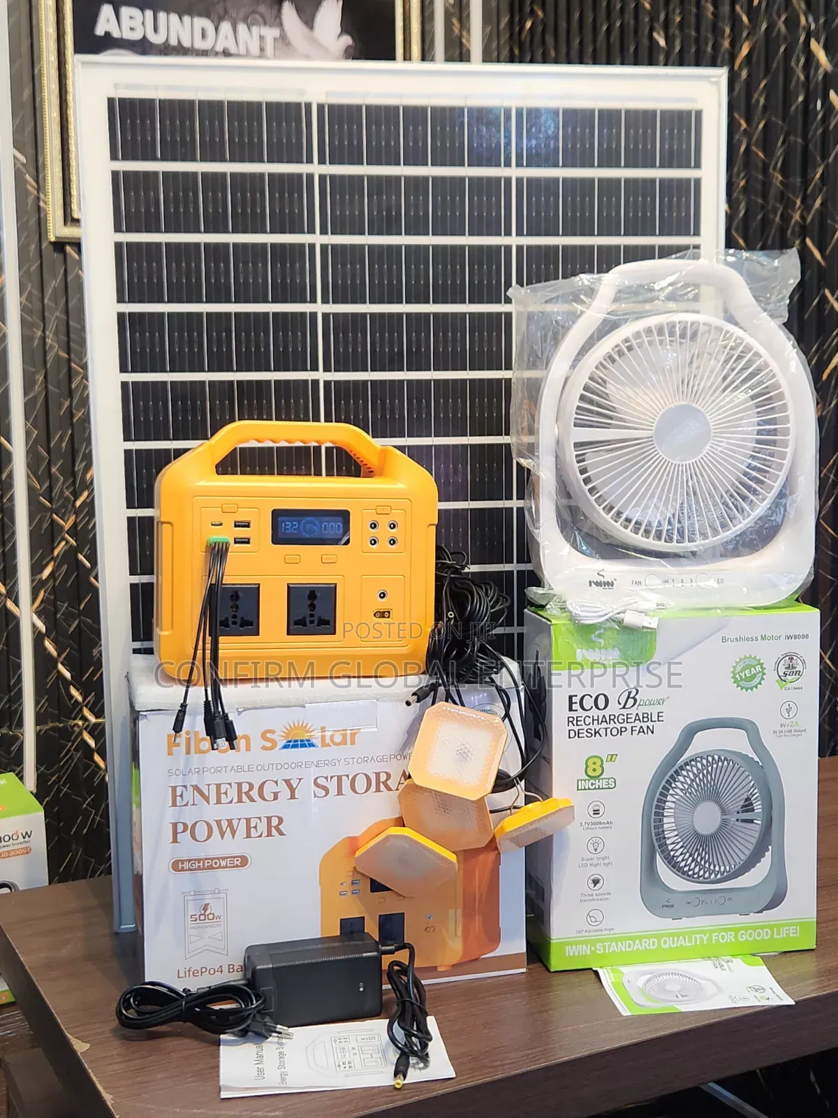 500W Portable Solar Power Station With 100W Panel 4 LED Bulbs