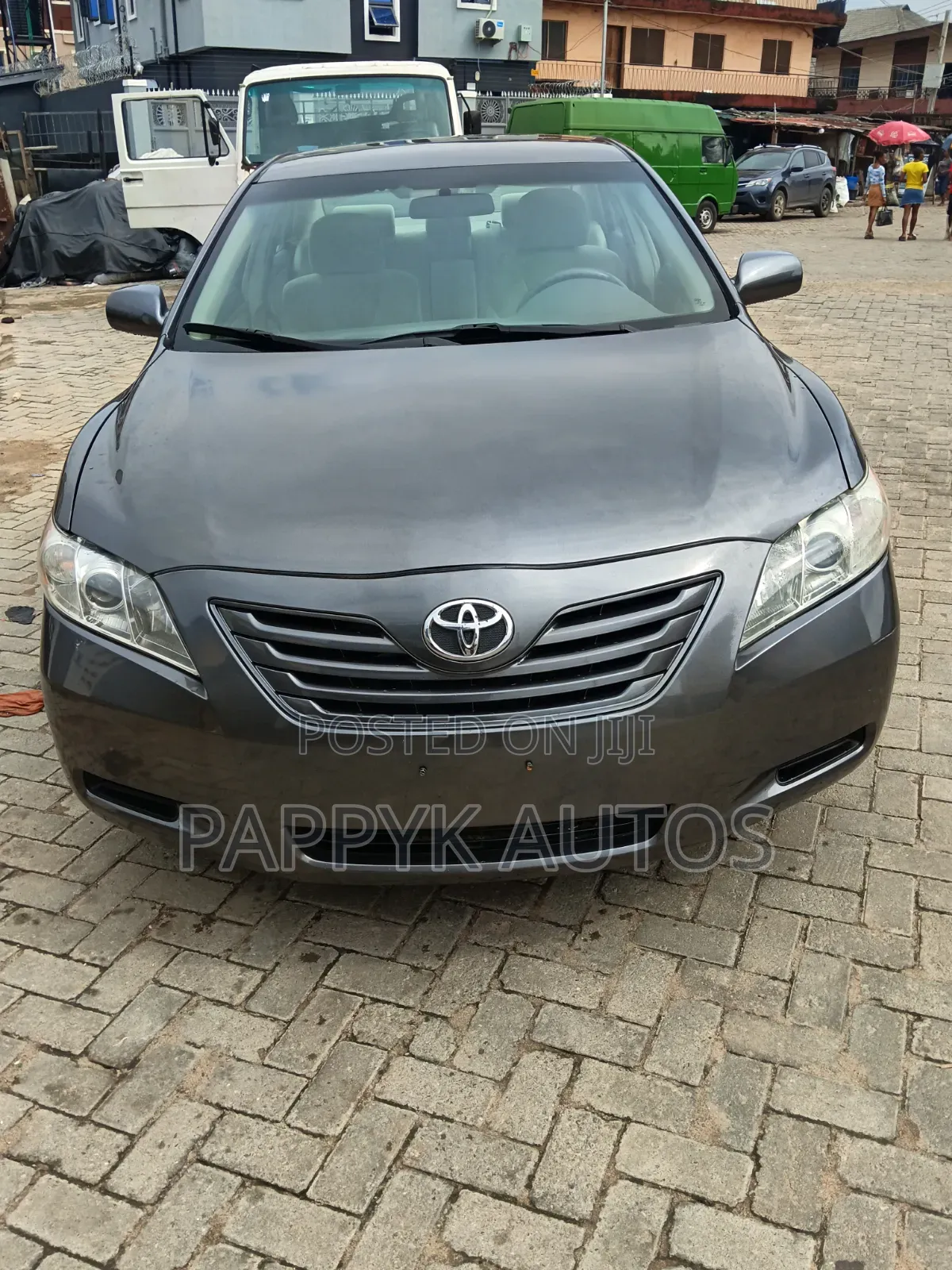 Toyota Camry 2009 Gray