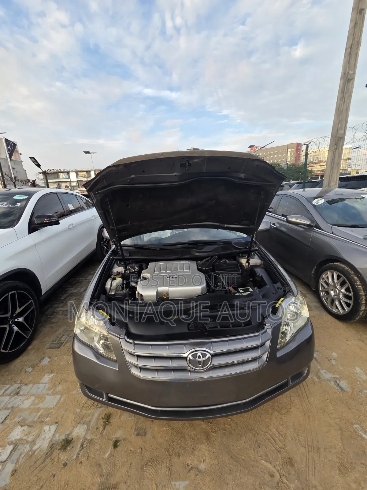 Toyota Avalon Limited 2007 Brown