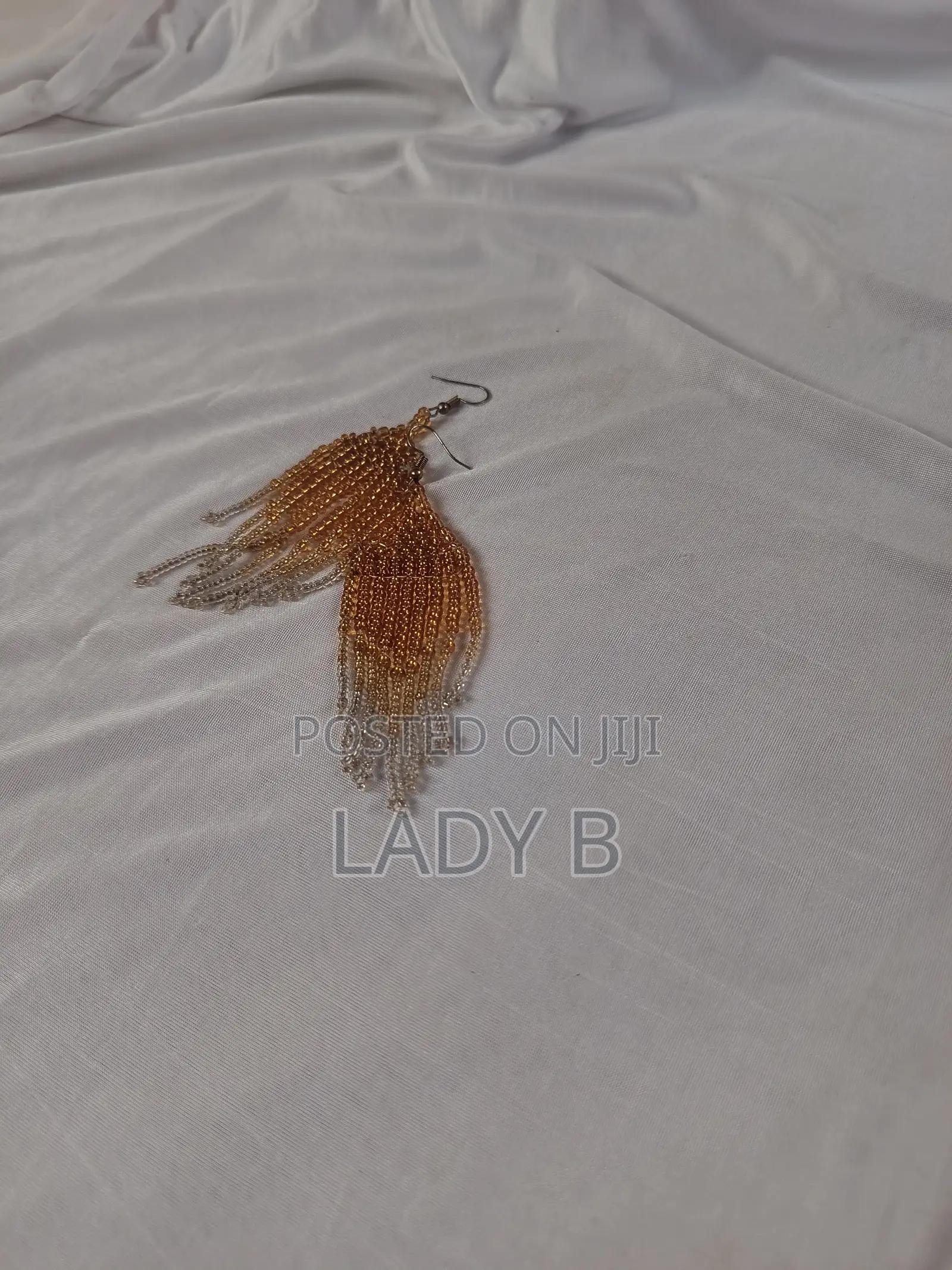 Trendy Dangling Amber-Clear Gradient Beaded Earrings