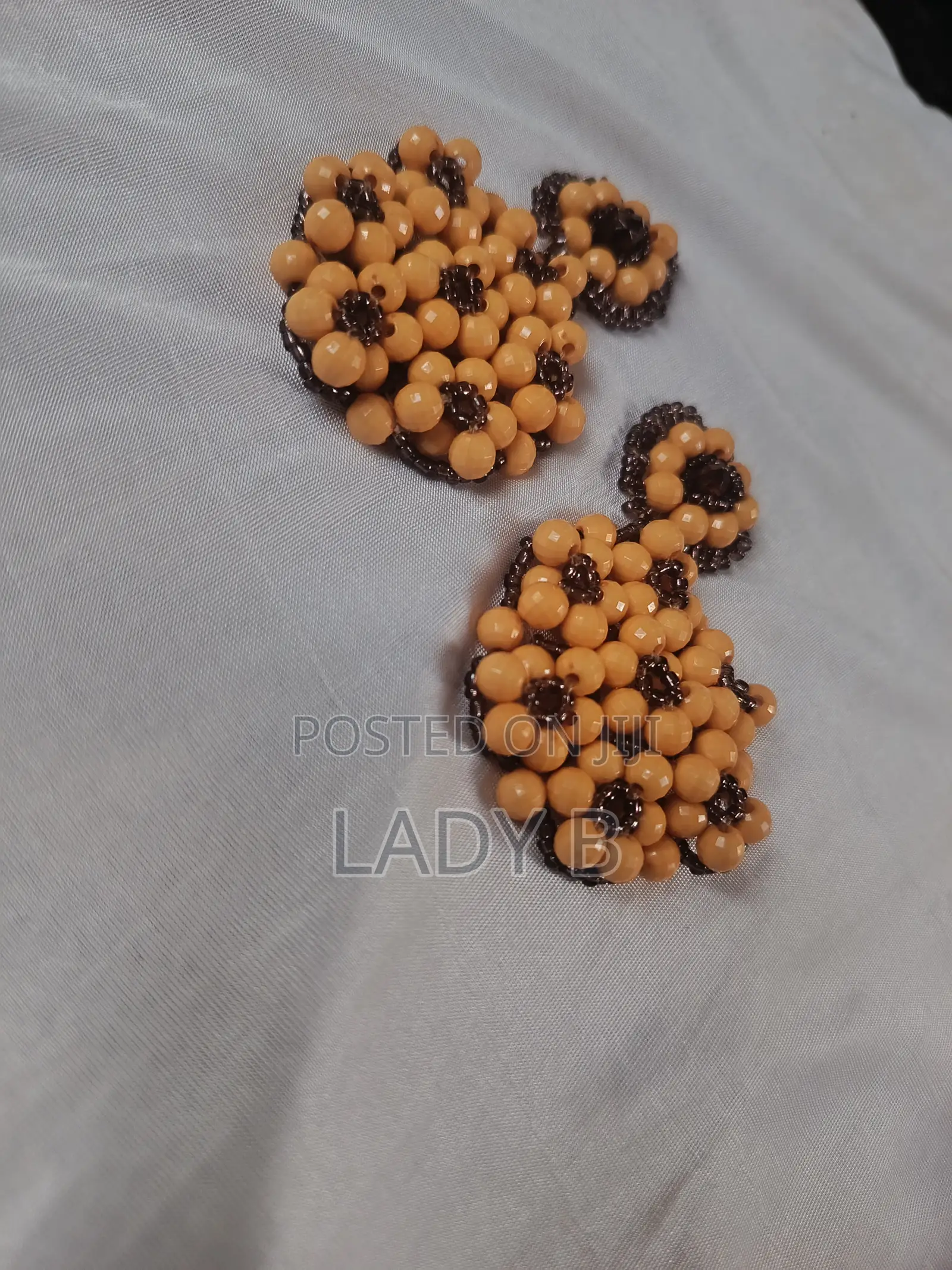 Trendy Sunflower-Styled Beaded Earrings