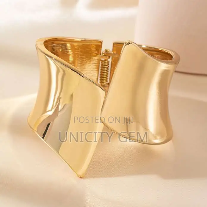 Beautiful Chunky Bangles
