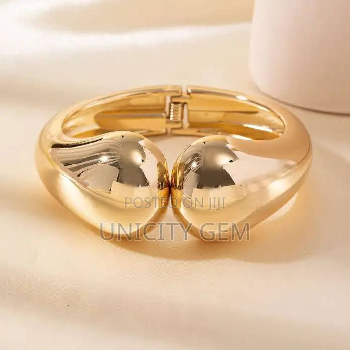 Beautiful Chunky Bangles