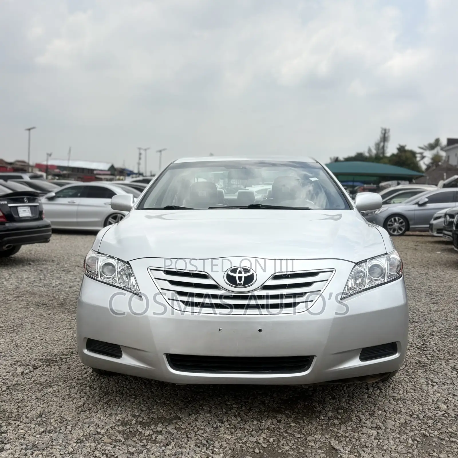 Toyota Camry LE 4dr Sedan (2.4L 4cyl 5A) 2009 Silver