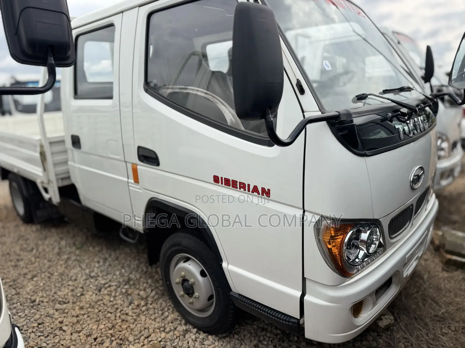 T- King Double Cabin Truck