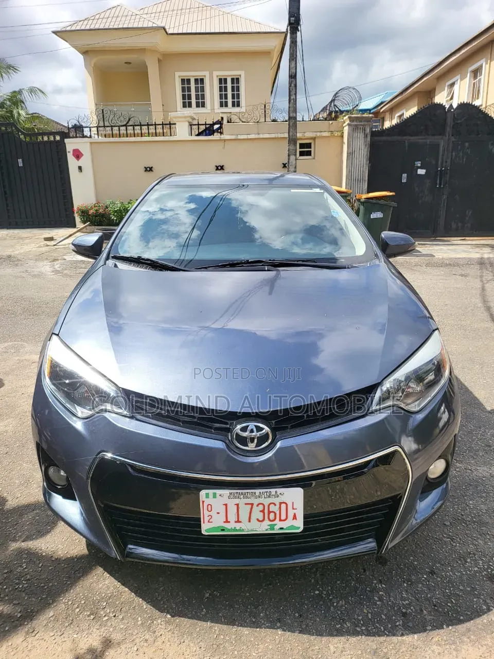Toyota Corolla LE Eco 4dr Sedan (1.8L 4cyl CVT) 2016 Blue