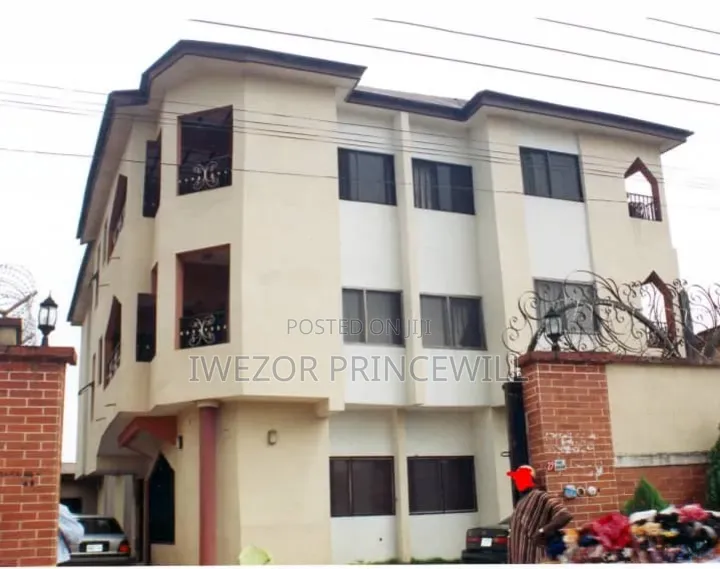 4bdrm Block of Flats in Ikwerre for sale