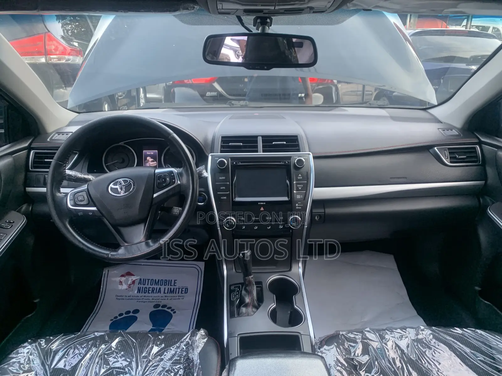 Toyota Camry SE w/Special Edition Pkg (2.5L 4cyl 6A) 2016 Black