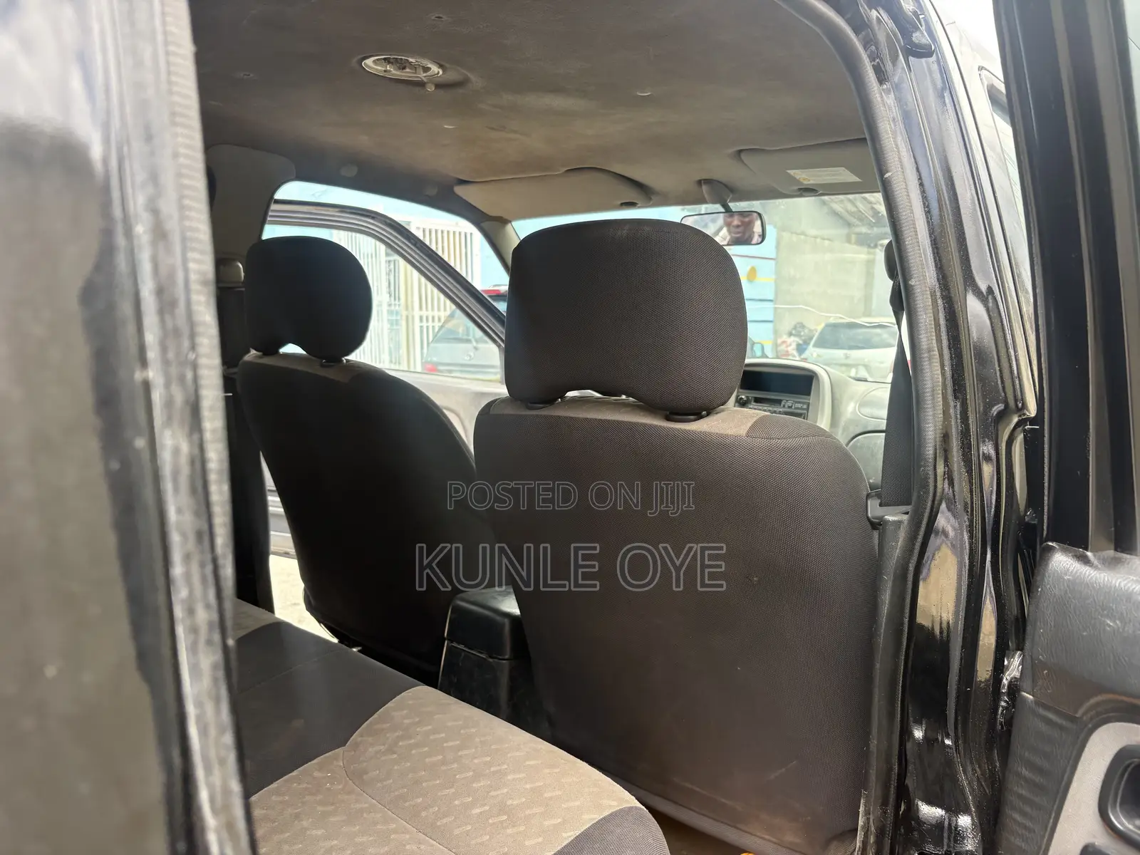 Nissan Frontier Crew Cab LE 4x4 2009 Black