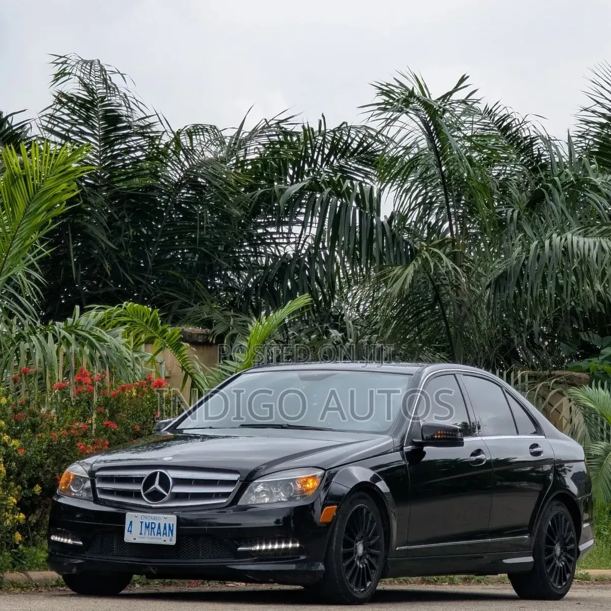 Mercedes-Benz C300 2011 Black