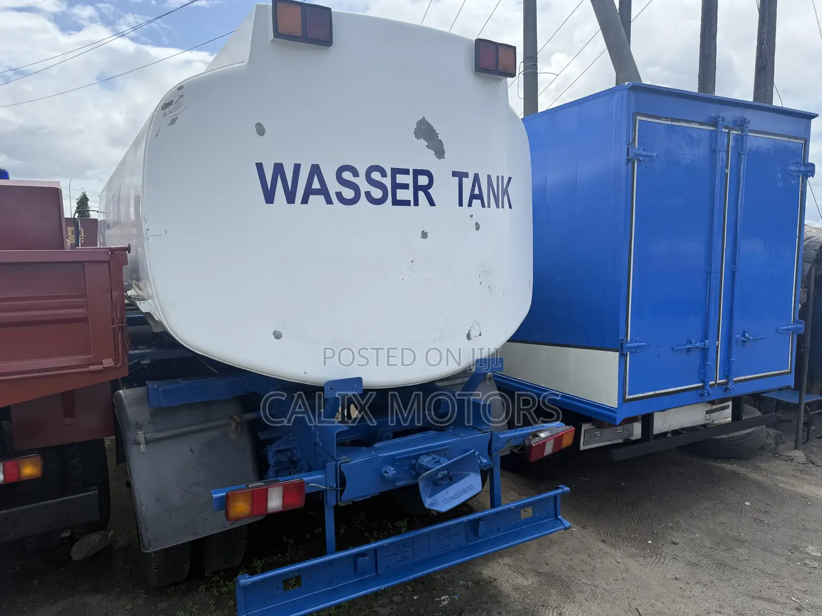 Foreign Used Mercedes Benz Water Tanker Truck.