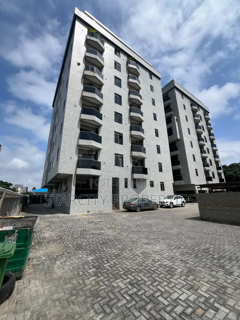 Furnished 3bdrm Maisonette in Secured Estate, Ahmadu Bello Way for sale