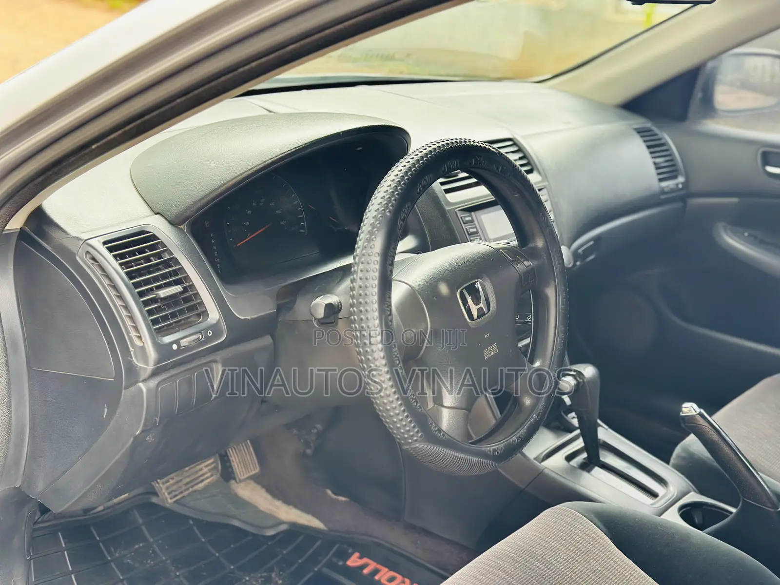 Honda Accord 2005 Silver