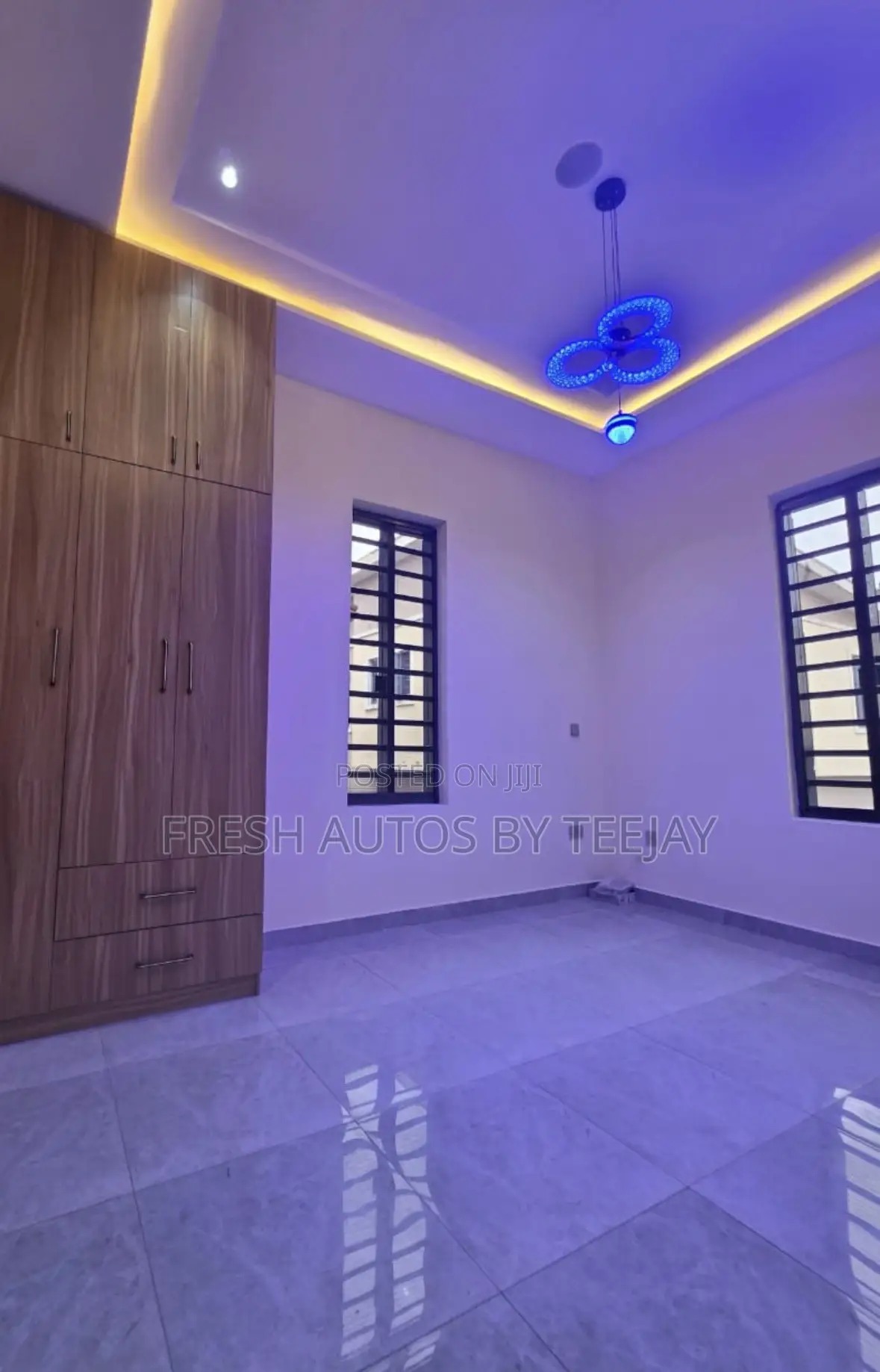 5bdrm Duplex in Omole Phase2 Estate for rent