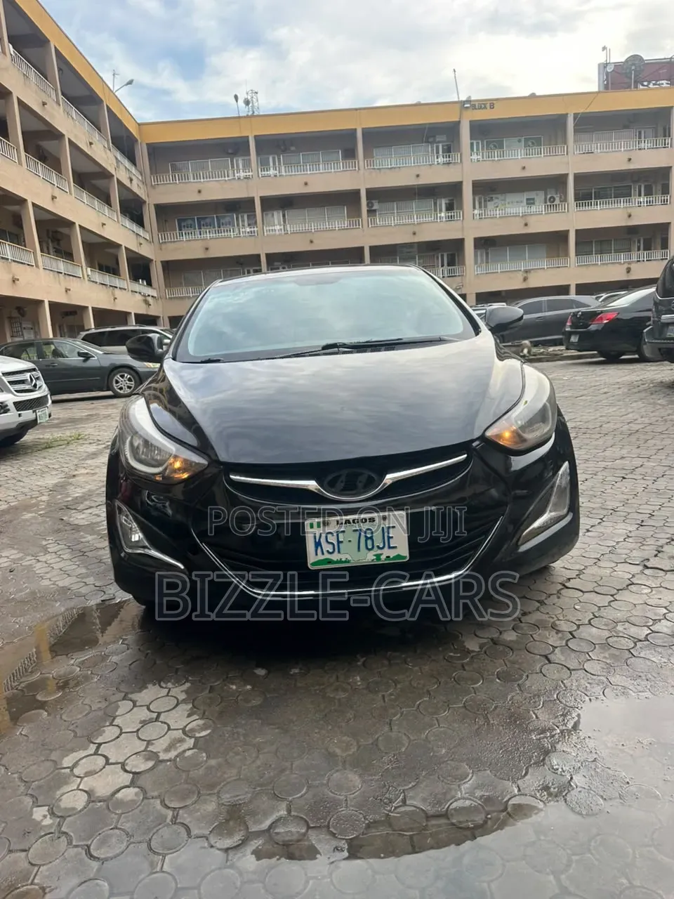 Hyundai Elantra 2013 Black