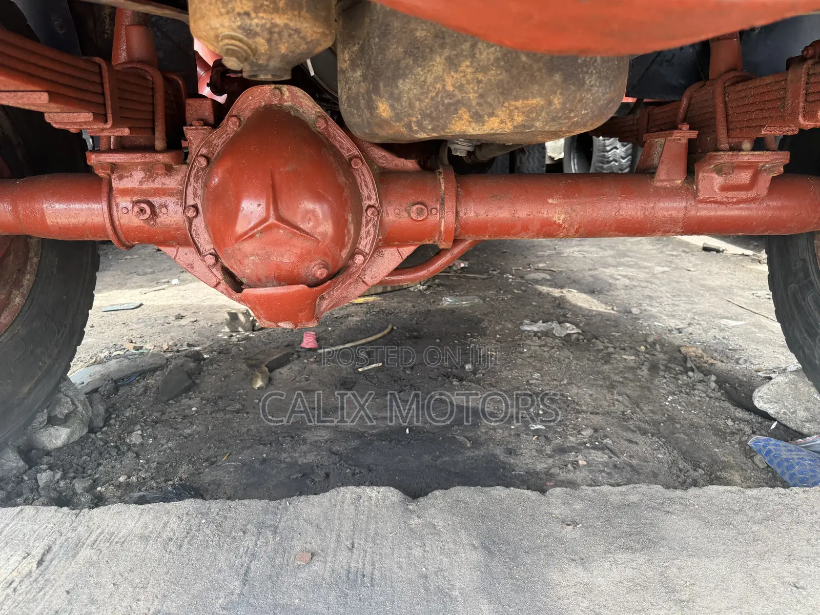Foreign Used Mercedes Benz 911 Tipper Truck 2006