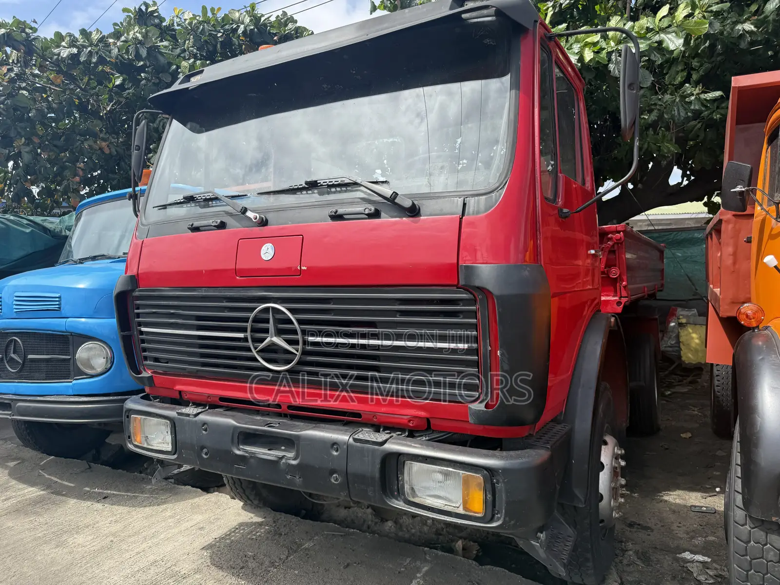 Foreign Used Mercedes Benz (Flat Face) Tipper Truck 2006