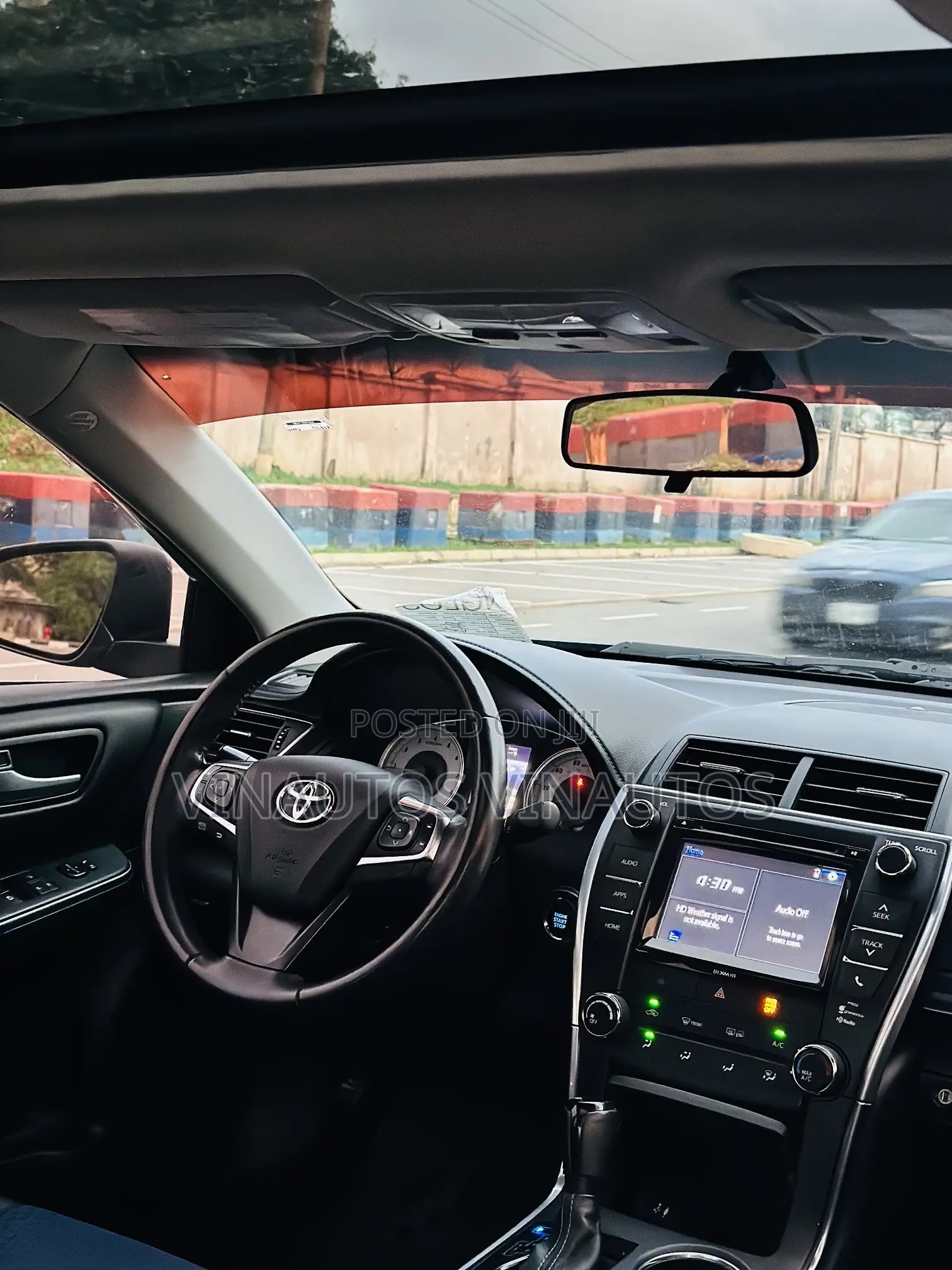Toyota Camry 2016 Blue