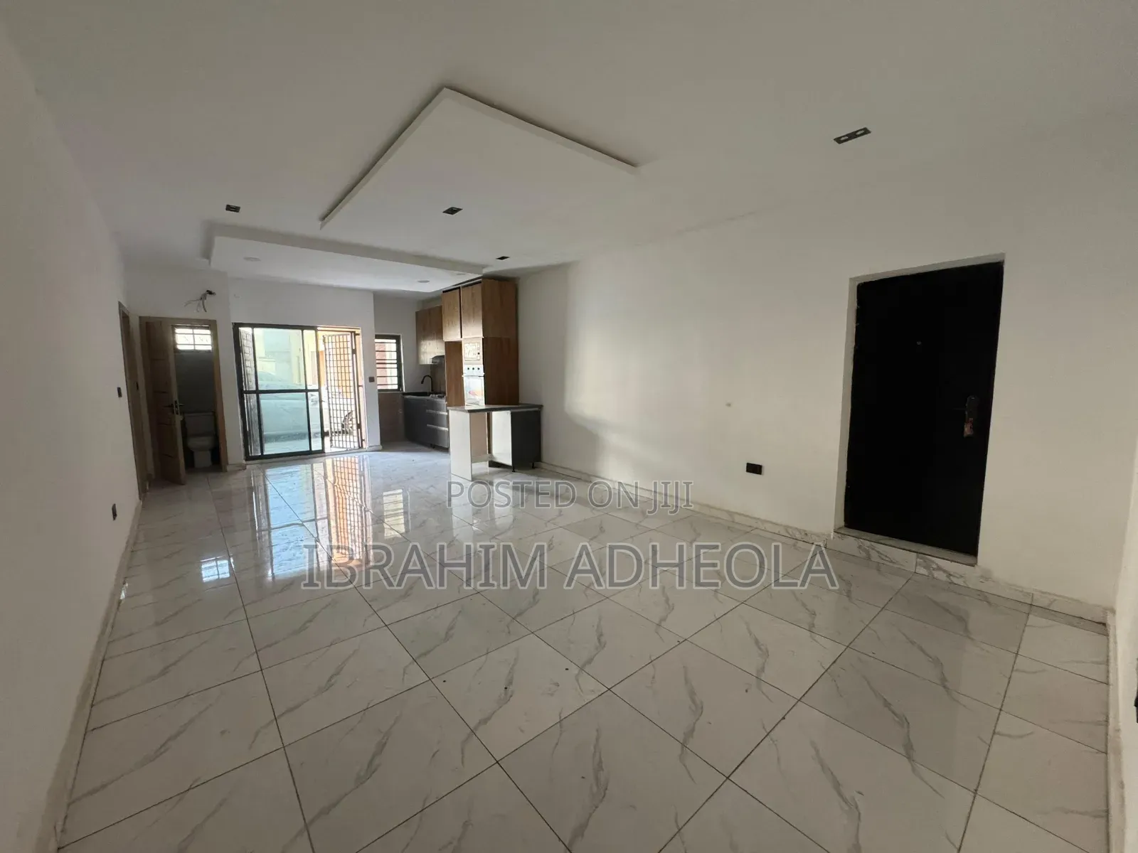 2bdrm Apartment in Ogba Gra for sale