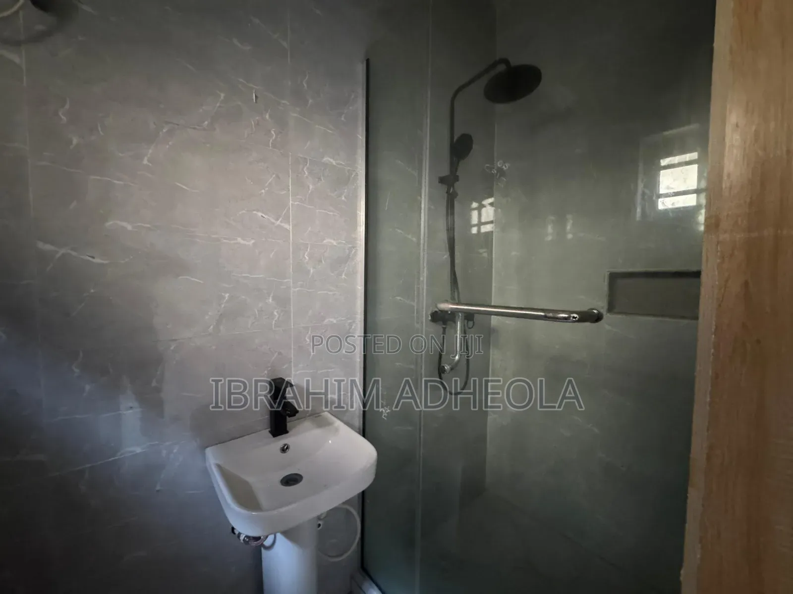 2bdrm Apartment in Ogba Gra for sale