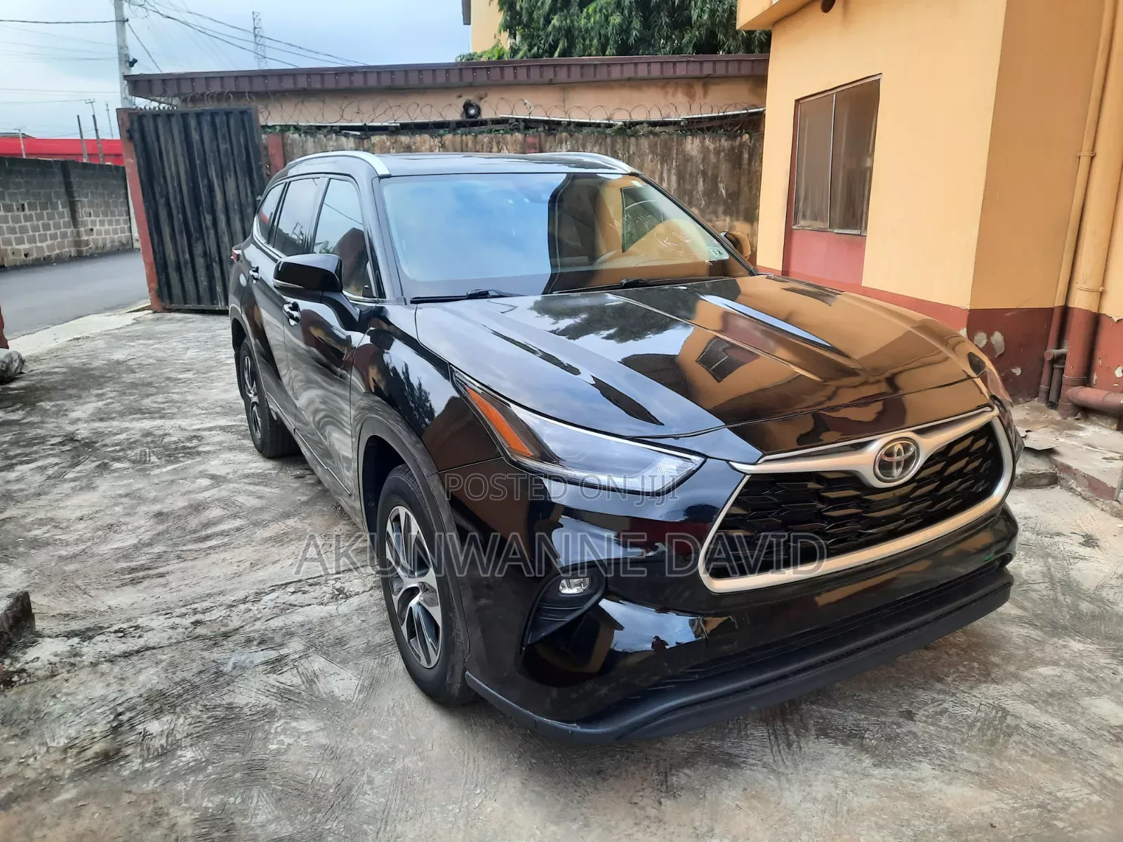 Toyota Highlander XLE 2021 Black