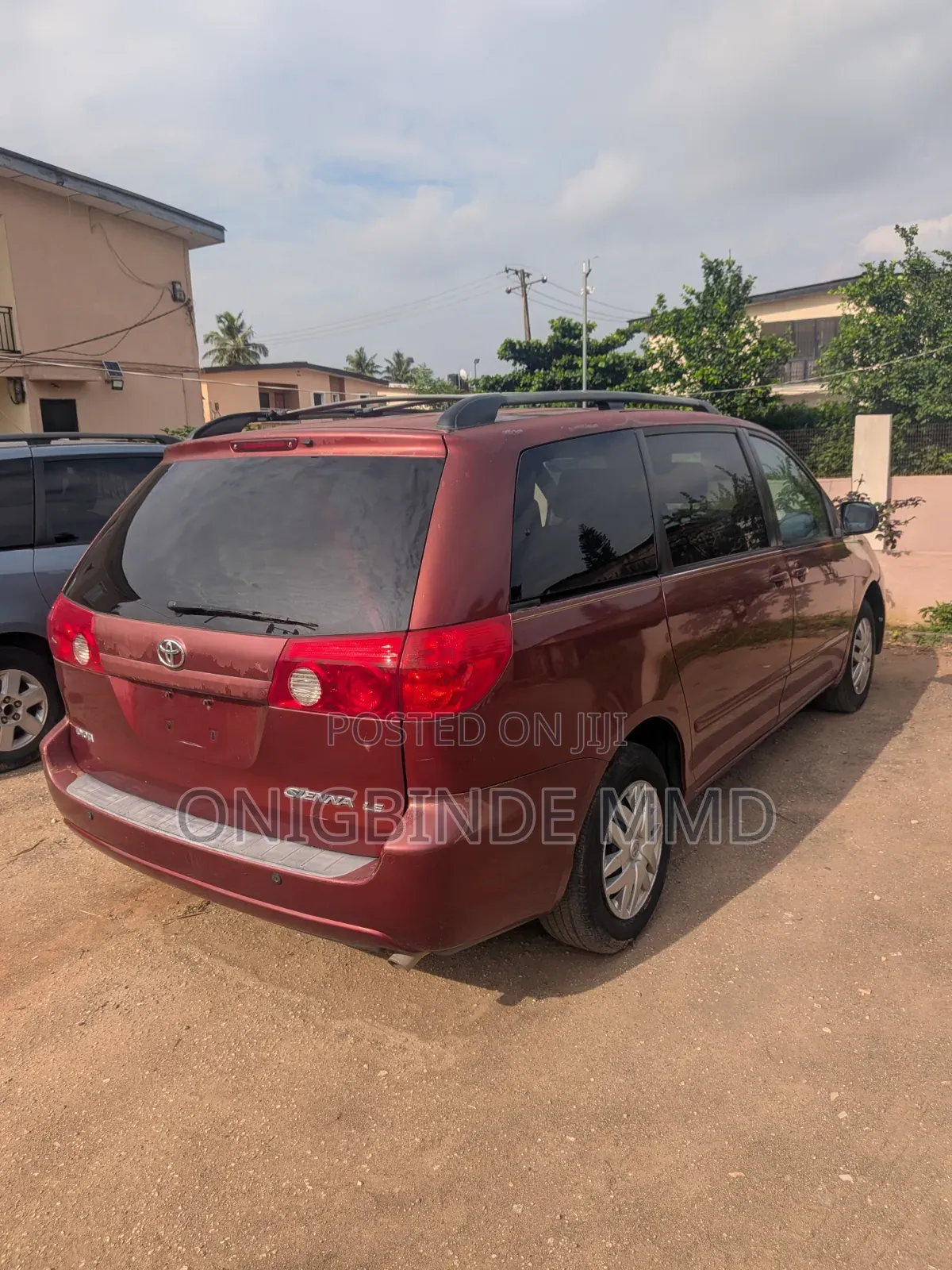 Toyota Sienna 2007 Red