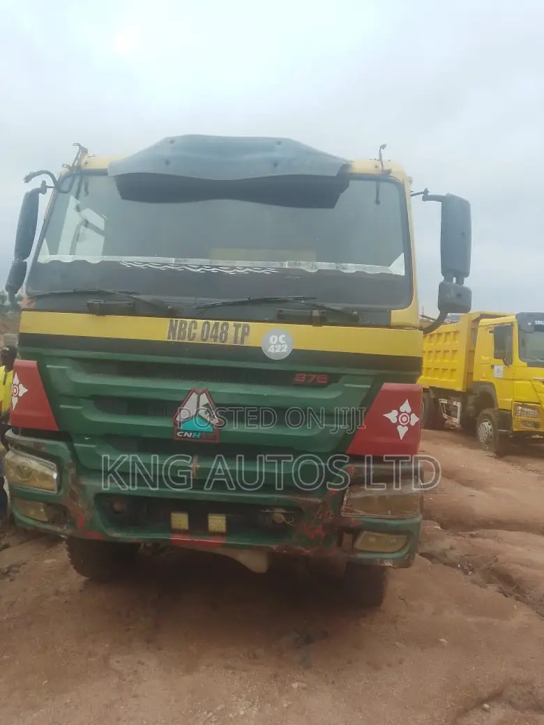 Howo Company Auction