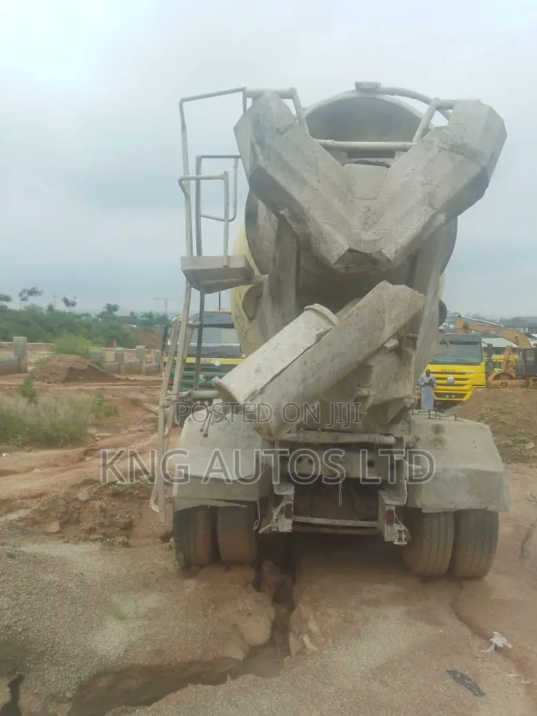 Iveco Concrete Mixer