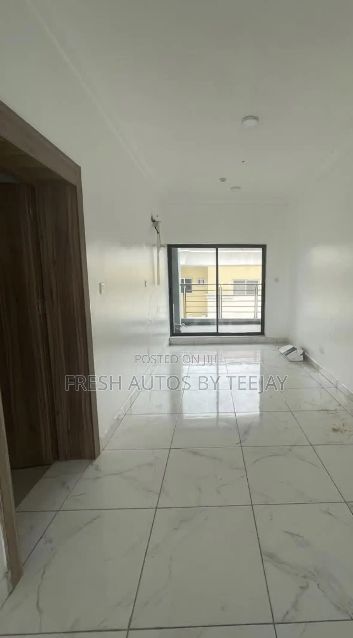 4bdrm Duplex in Lekki Phase1 Estate for sale