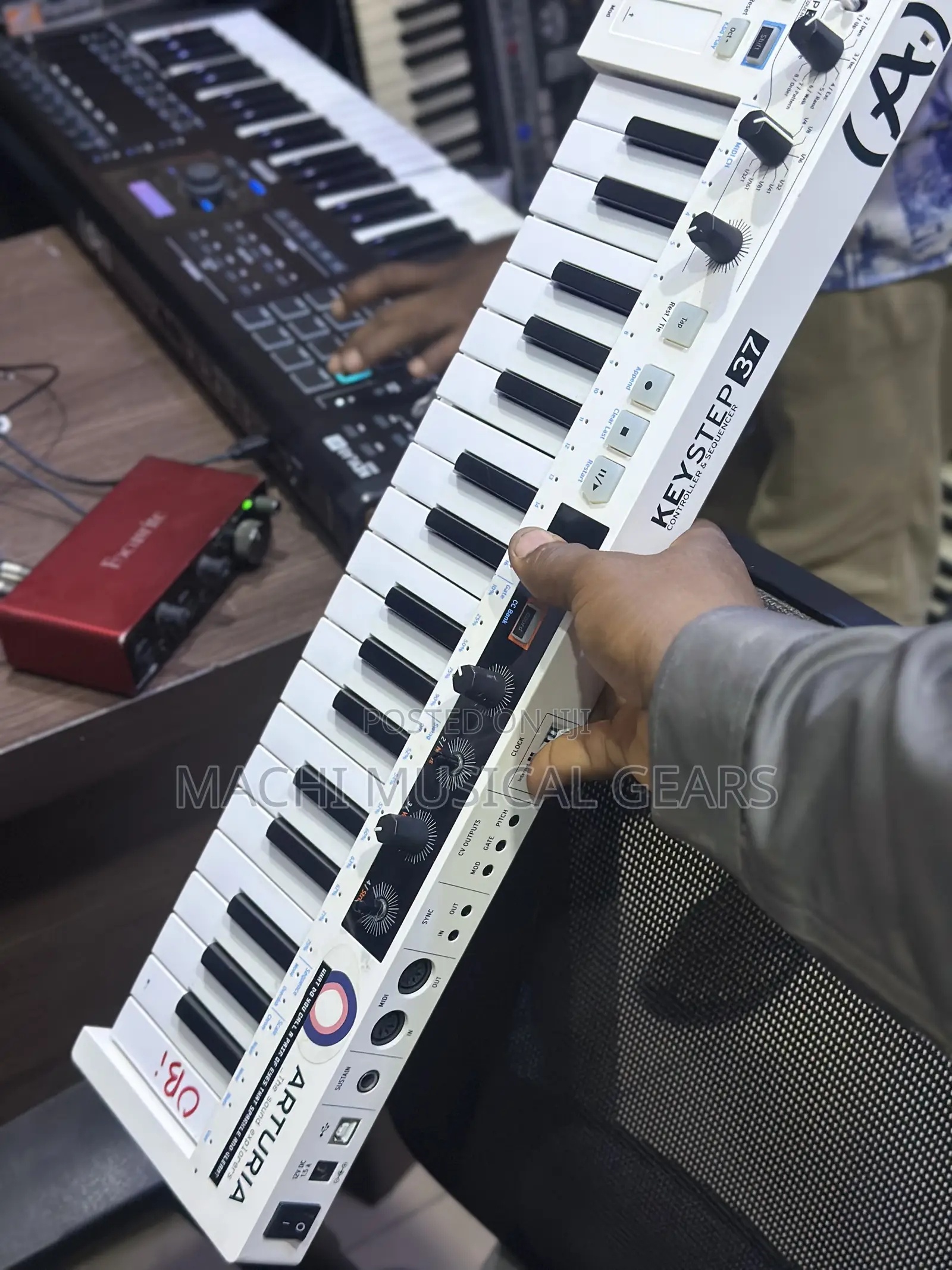 ARTURIA Keystep 37 WH