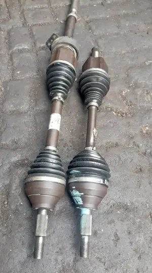 Ford Explorer 2013 Front Shaft – Direct Tokunbo