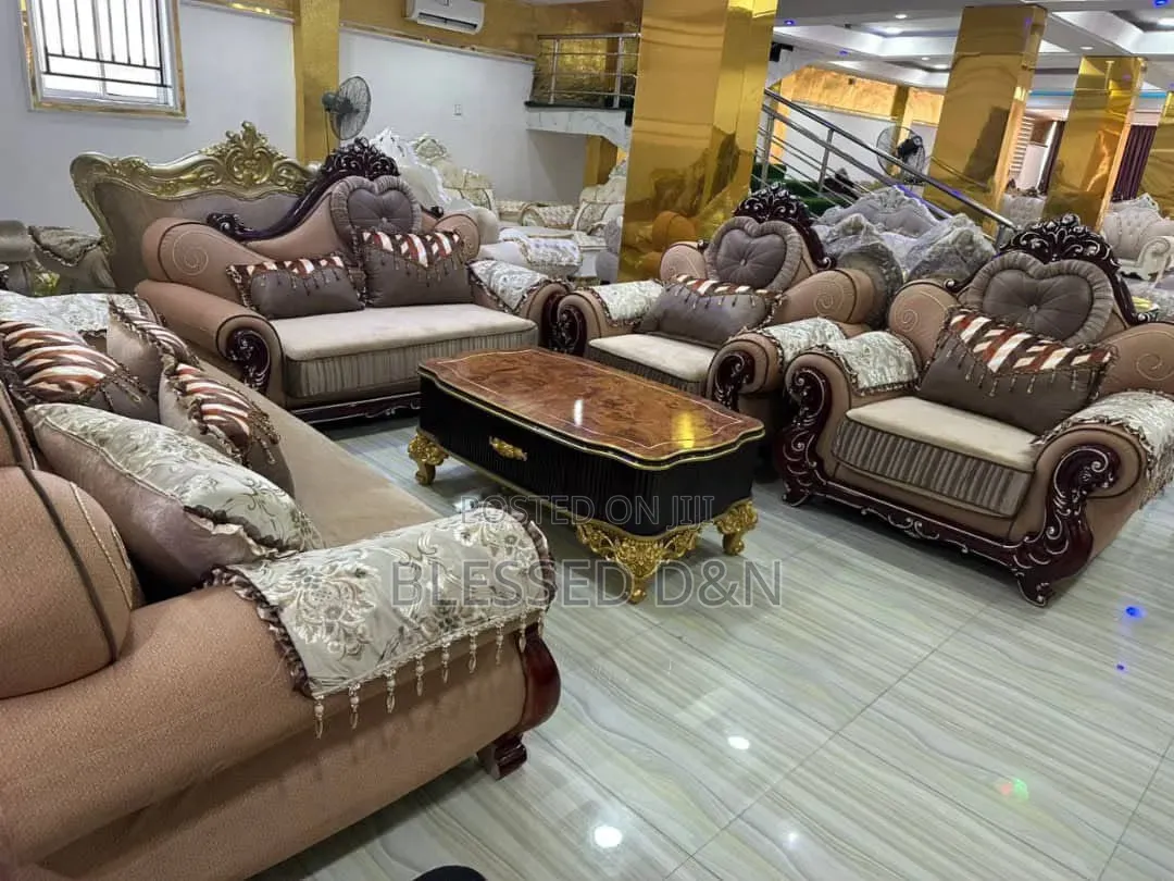 Luxury Standard Imported Turkey Royal Chair