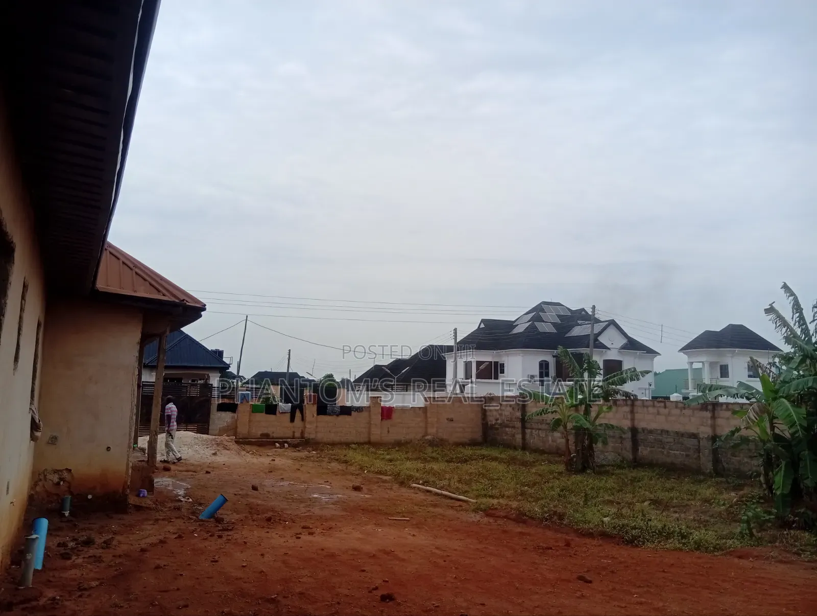 4bdrm Bungalow in Sapele Rd Bypass, Benin City for sale