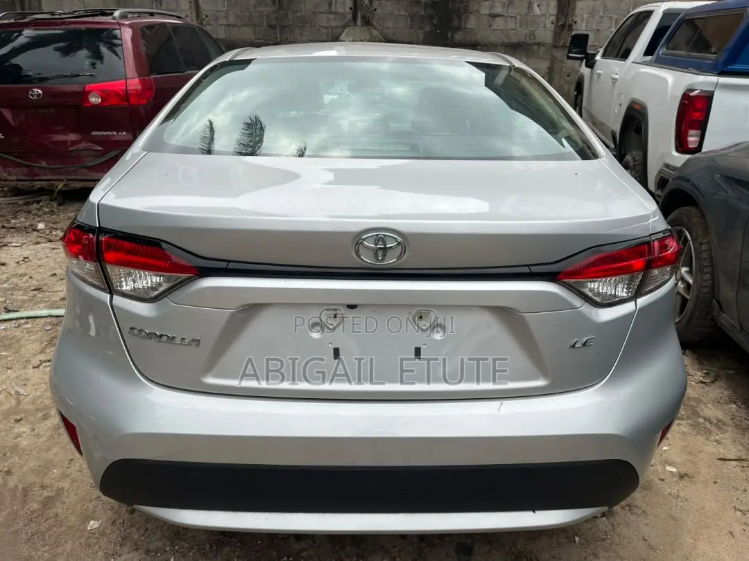 Toyota Corolla 2020 Silver