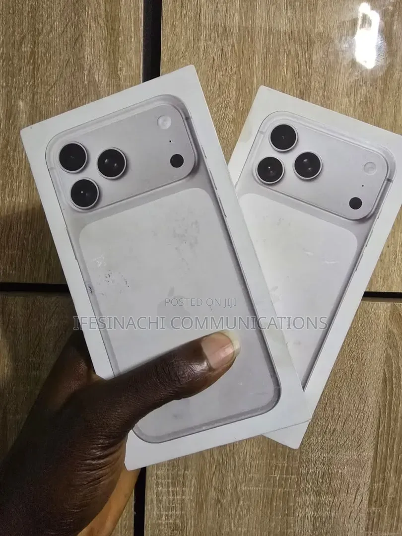 New Apple iPhone 17 Pro Max 256 GB Silver