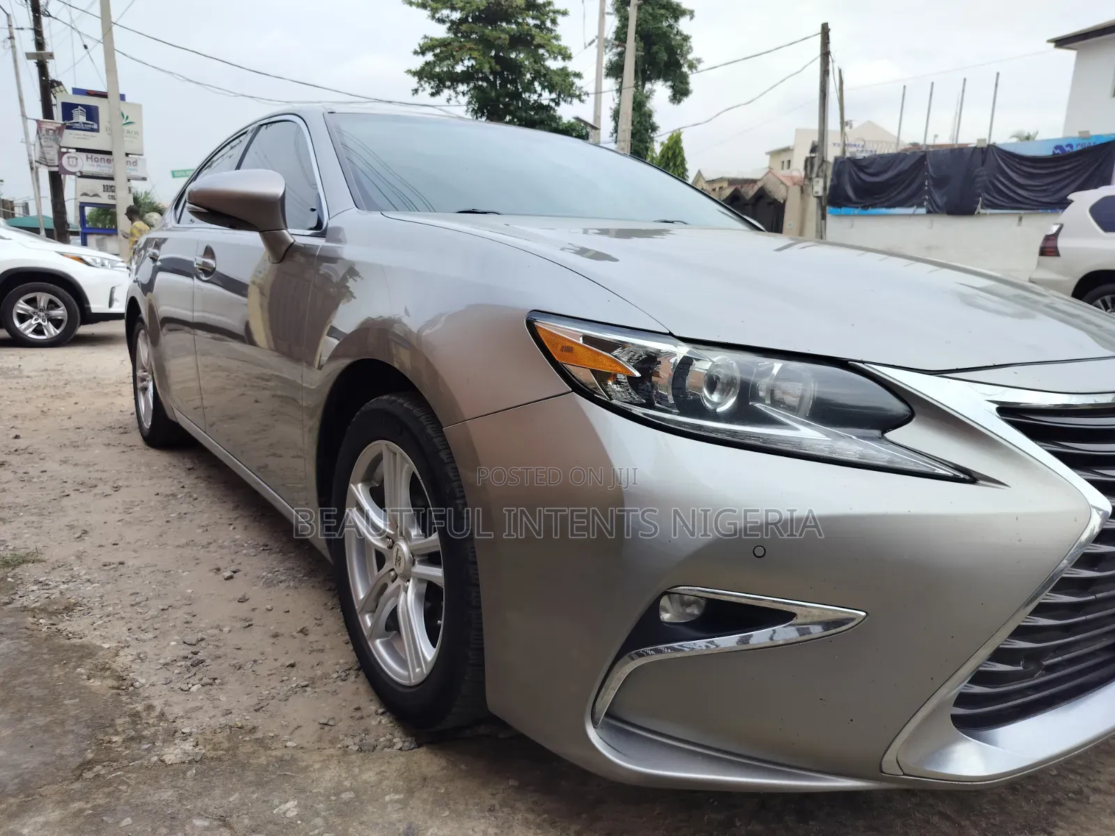 Lexus ES 350 FWD 2016 Gold