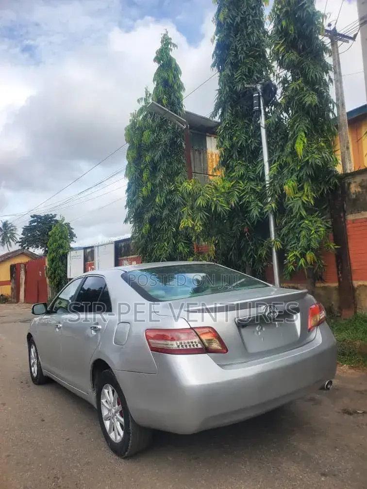 Toyota Camry 2008 Silver