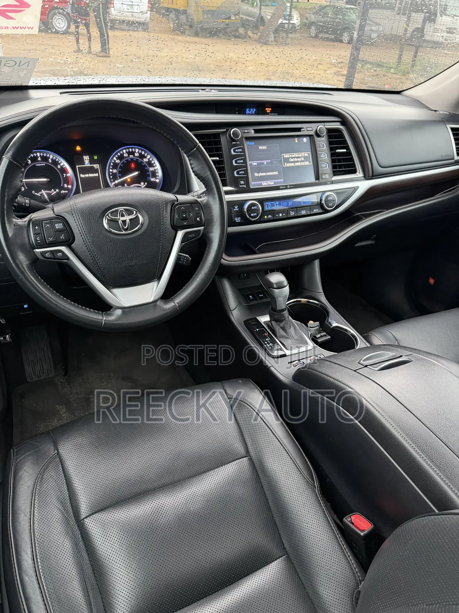 Toyota Highlander Limited 4dr SUV AWD (3.5L 6cyl 6A) 2015 Silver