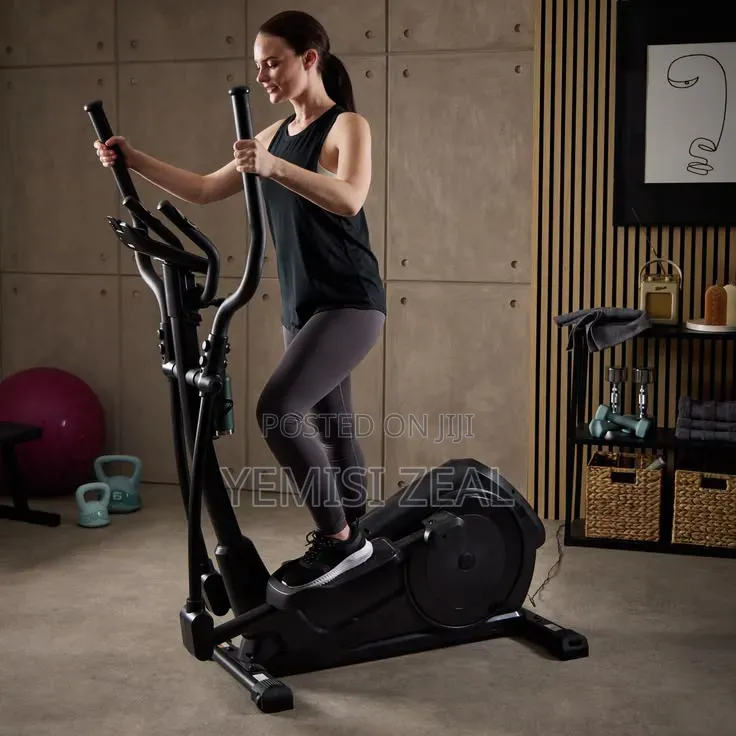 Nassau Cross Trainer Fitness Machine